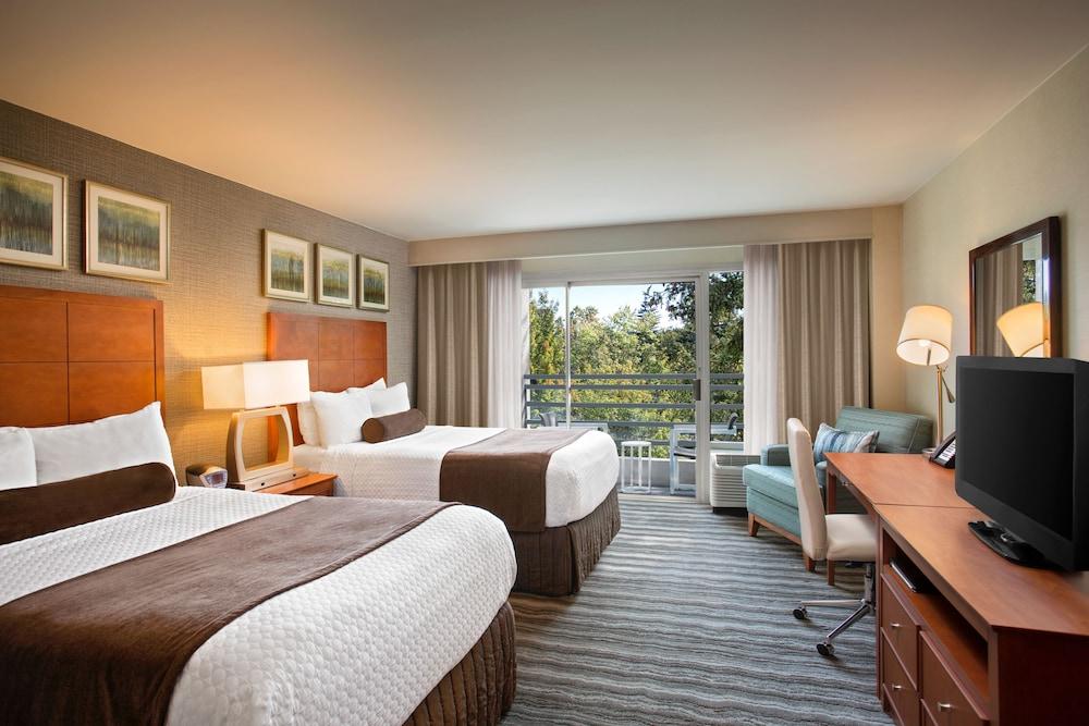 Hotel Ac By Marriott Portland Oswego
