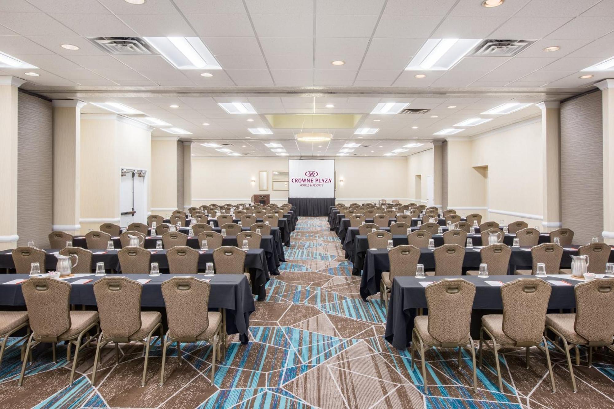 Ac By Marriott Portland Oswego Hotel