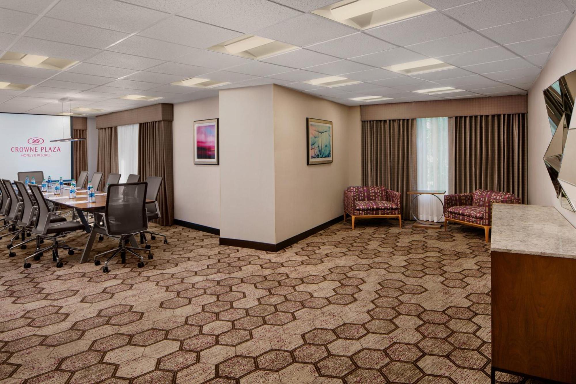 Ac By Marriott Portland Oswego 4*