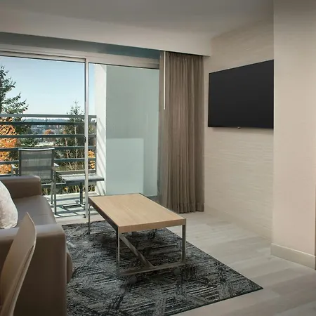 Ac Hotel By Marriott Portland Lake Oswego Extérieur photo