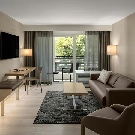 Ac Hotel By Marriott Portland Lake Oswego Exterior photo