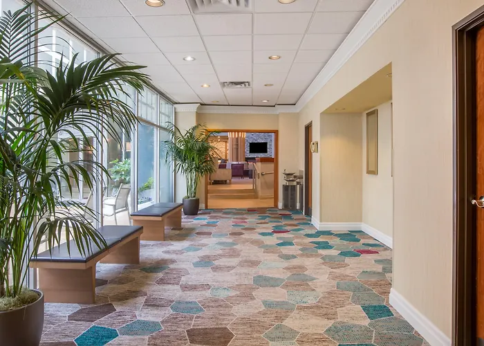 Ac Hotel By Marriott Portland Lake Oswego