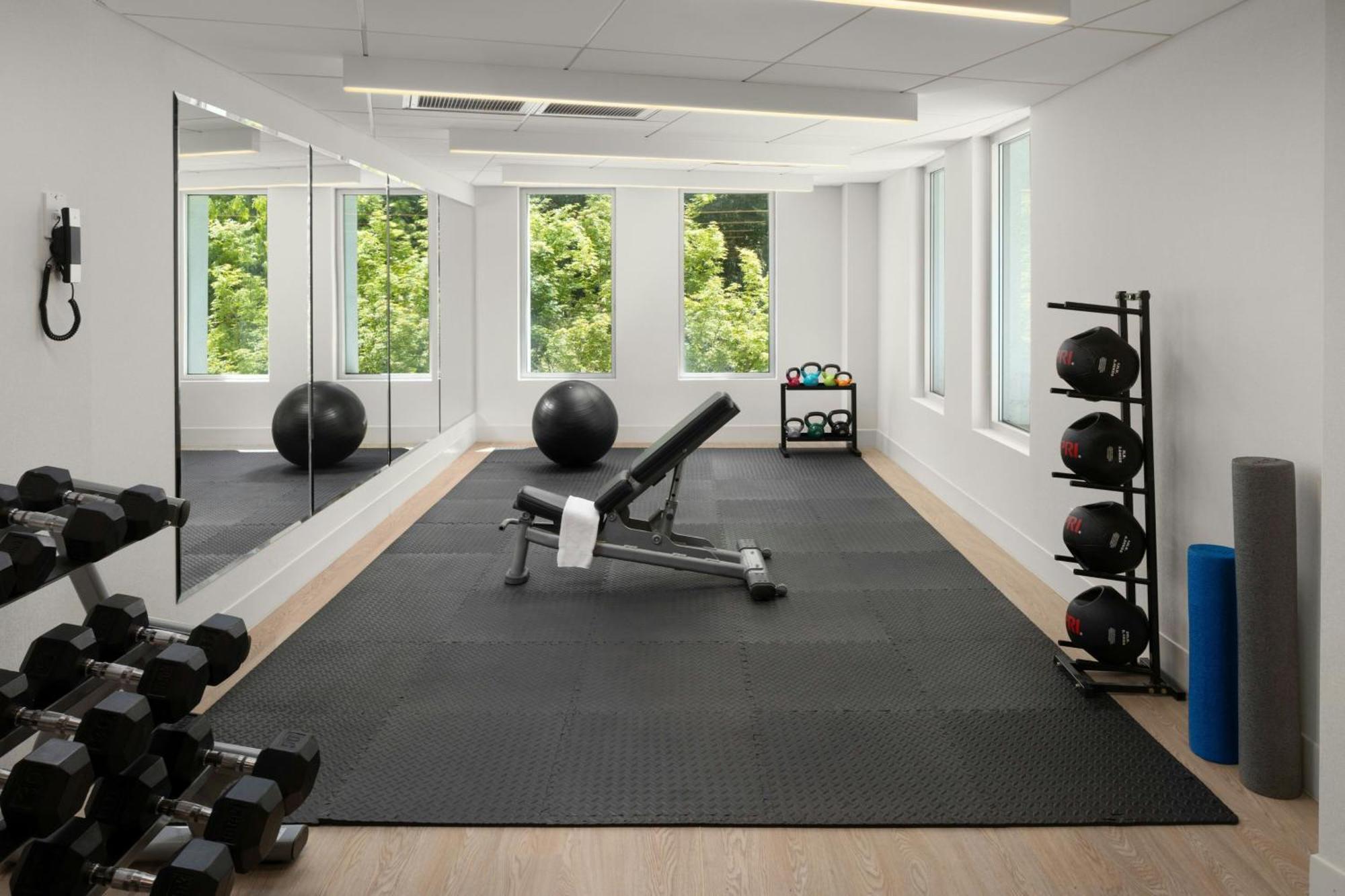 Hotel Ac By Marriott Portland Oswego 4*