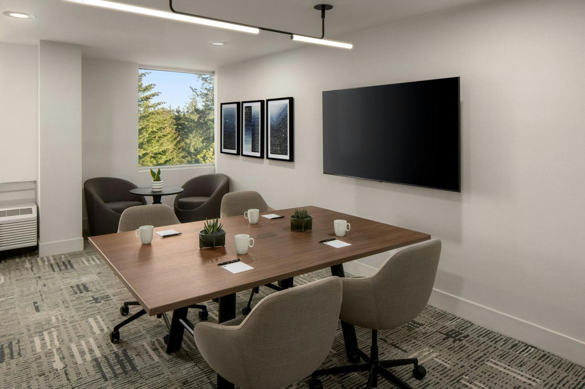 Hotel Ac By Marriott Portland Oswego Lake Oswego