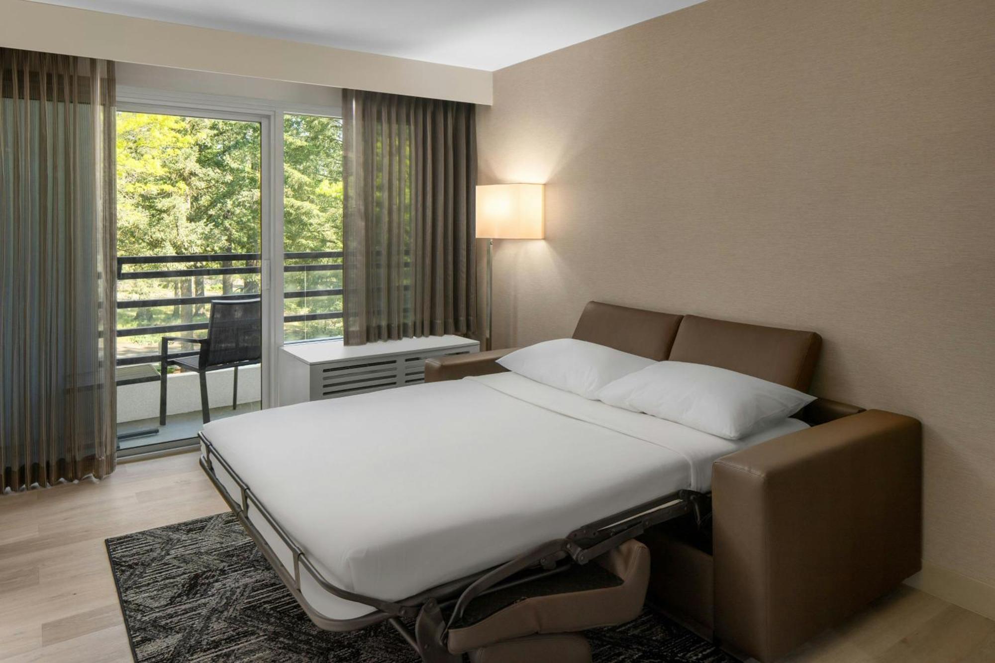 Ac By Marriott Portland Oswego Hotel Lake Oswego